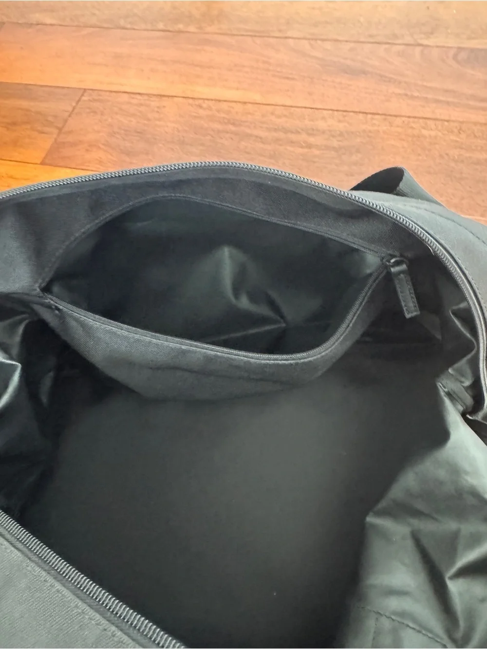 BÉIS Black Duffle Bag | Travel Carry-On Gym Bag with Trolley Sleeve